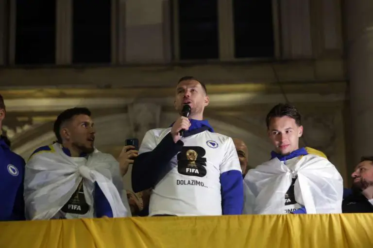 Džeko: Iza uspjeha stoji ogroman rad, odricanje i karakter ekipe