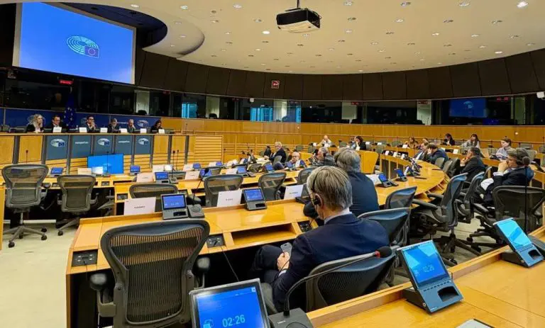 Europarlamentarci upozoravaju na moguće rusko miješanje u izbore u Mađarskoj