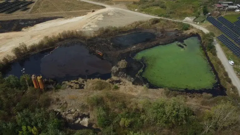Ekološka bomba u srcu Modriče: 25.000 tona otrova pored kuća, institucije bez rješenja
