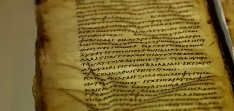 Tajanstvena knjiga iz Vatikana: Naučnici uz pomoć AI-ja otkrili tajne skrivene 400 godina