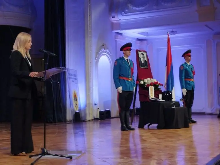 Održana komemoracija povodom smrti načelnika Uprave za vazduhoplovstvo MUP-a RS Bobana Кusturića