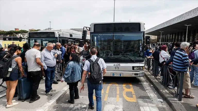 Generalni štrajk paralizovao Italiju: Protesti širom zemlje