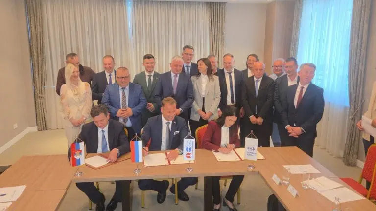 Stanivuković, Blanuša i Trivićeva najavili „jednu kolonu“, bez Vukanovića, ali JEDNO pitanje ostalo otvoreno. To pitanje SNSD je lako riješio