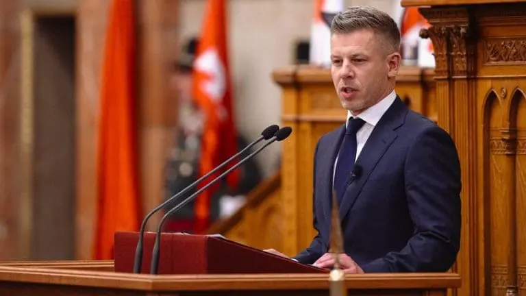 Peter Magyar traži ostavku predsjednika Vrhovnog suda Mađarske: Optužbe za luksuz i zloupotrebu javnog novca