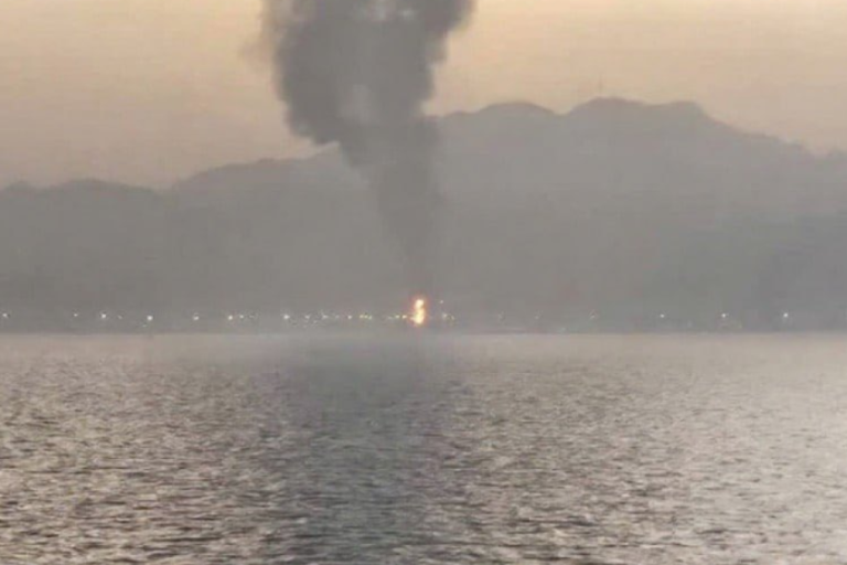 Slijedi totalni haos na Bliskom istoku: Iran napao UAE, pogođen naftovod Fujairah