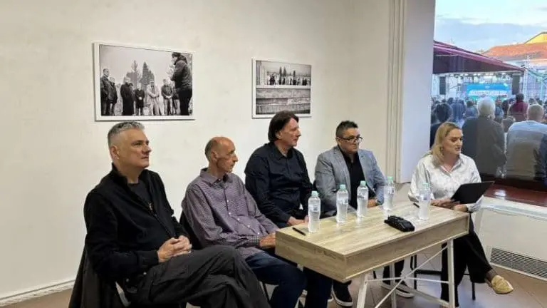 Nekadašnji pripadnici zaraćenih vojski zajedno u Bihaću: “Okupili smo se sa idejom da rata više ne bude”