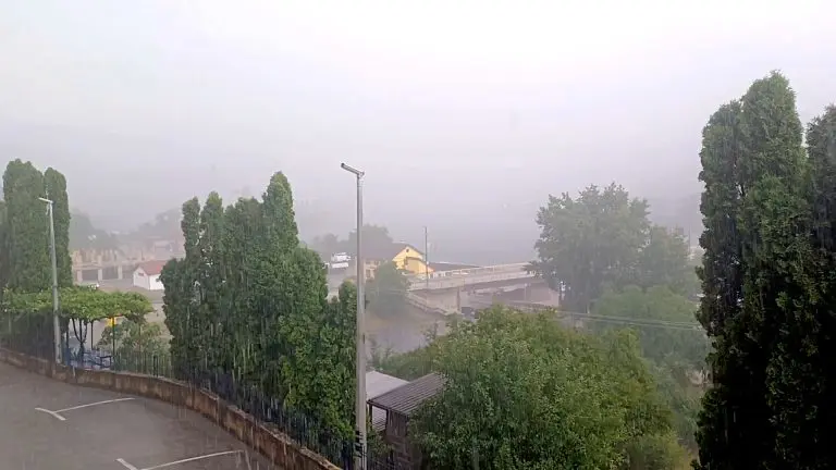Višegrad pogodilo jako nevrijeme: Ulice pod vodom, odroni na putu (VIDEO)