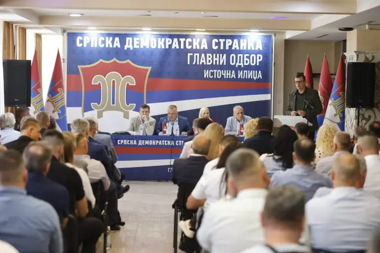 SDS opet potvrdio Blanušu, ali otvorio nova pitanja: Da li su pukotine unutar stranke veći problem od izbora kandidata?
