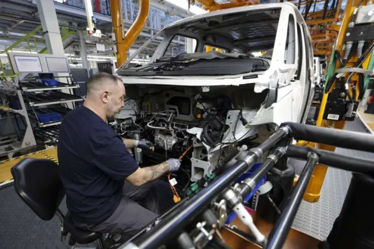 Zaposlenost u njemačkom industrijskom sektoru pala na najniži nivo u posljednjoj deceniji