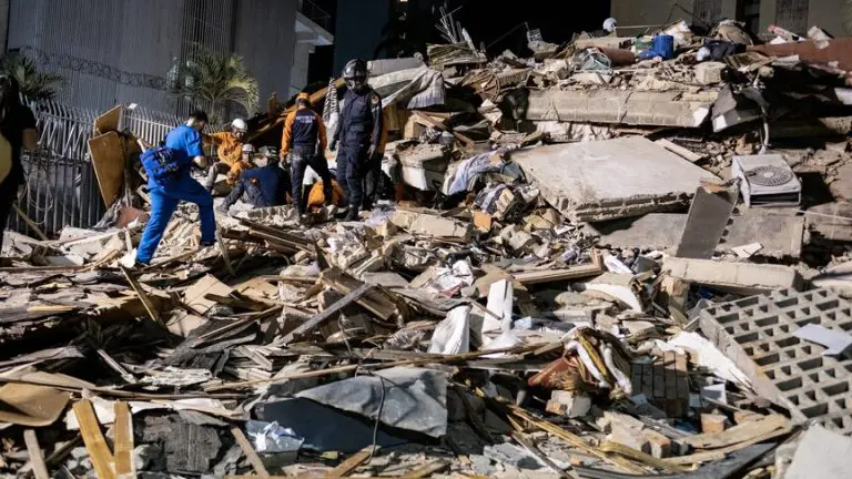 Venecuela pred humanitarnom katastrofom: Desetine hiljada ljudi bez hrane i skloništa