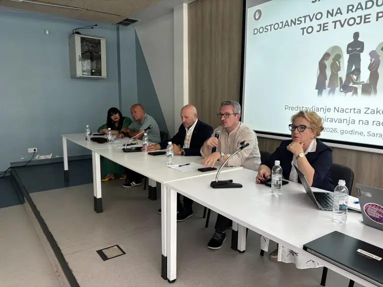 Na Javnom forumu predstavljen Nacrt zakona o zaštiti od uznemiravanja na radu u Federaciji BiH