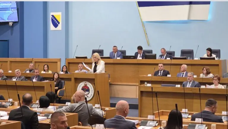 Poslanici NSRS podržali veto Željke Cvijanović