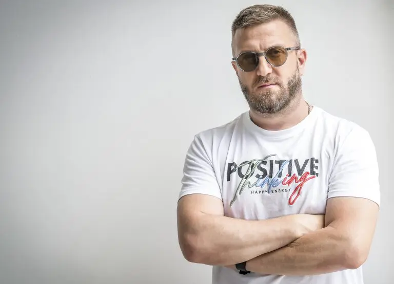 Komičar Srđan Olman za BUKU: Narodi s ovih prostora imaju isti humor, smijemo se i šalimo na sličan način