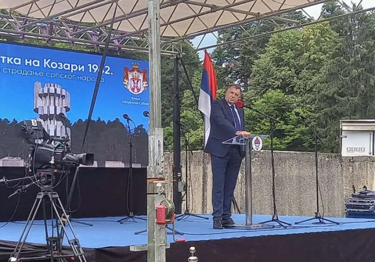 Dodik sa Kozare: “Nisu svi muslimani teroristi, ali su svi teroristi muslimani”