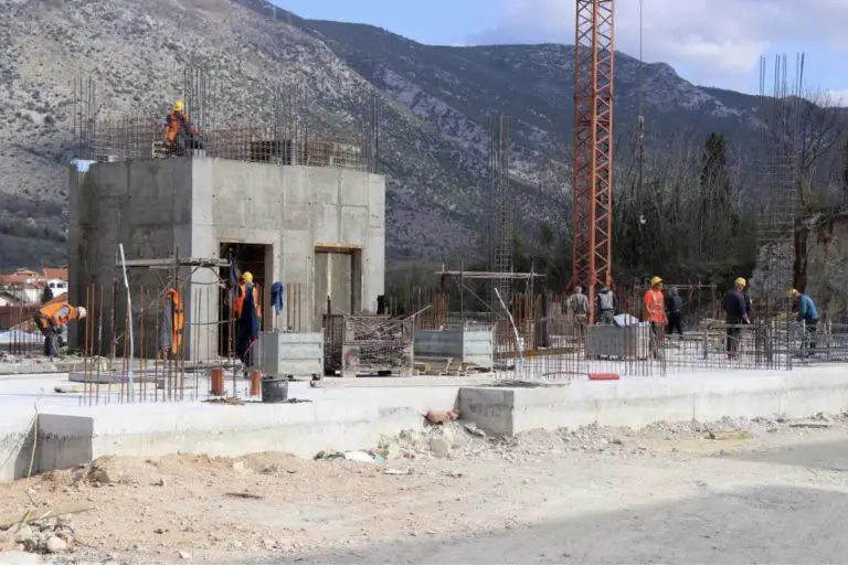 Kako žive strani radnici u BiH, jesu li zadovoljni primanjima i mogu li uštediti?