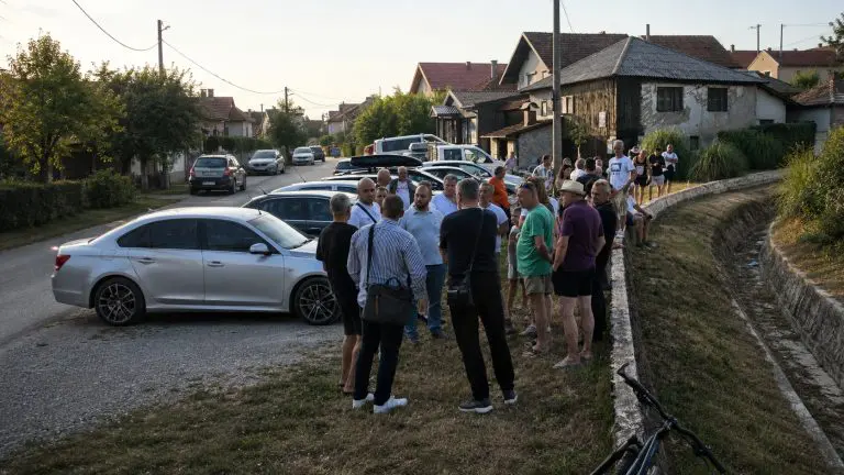 Bihać: Građani protestom ukazali na problem ispuštanja kanalizacije u Unu