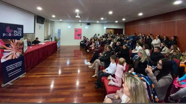 Grad Mostar odustao od jednokratne novčane pomoći za novorođenčad – posebno pogođene višečlane porodice