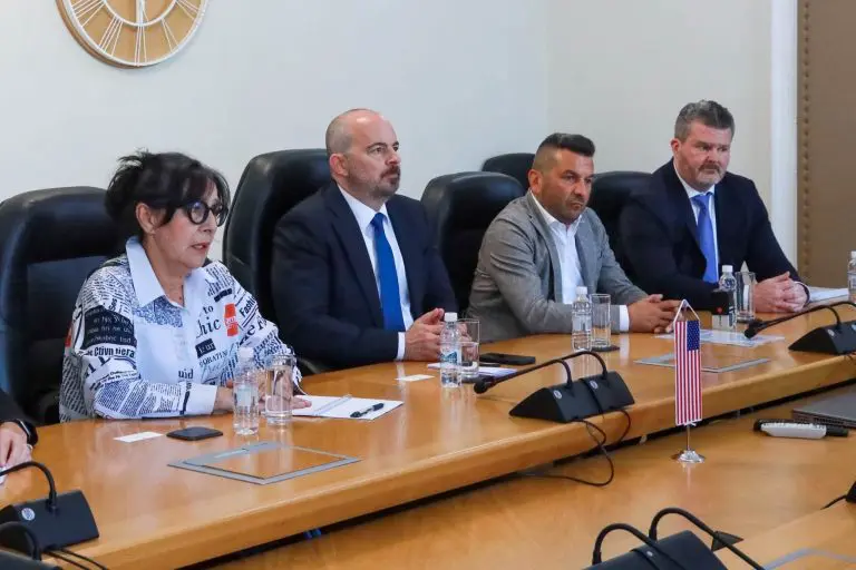 Potpisan ugovor: Evo ko će kontrolisati tržište goriva u BiH