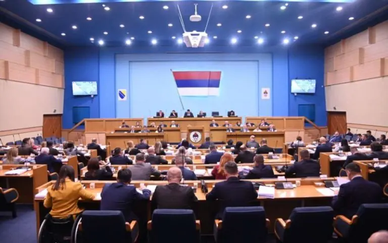 Vukanović i Crnadak nisu podržali veto Željke Cvijanović
