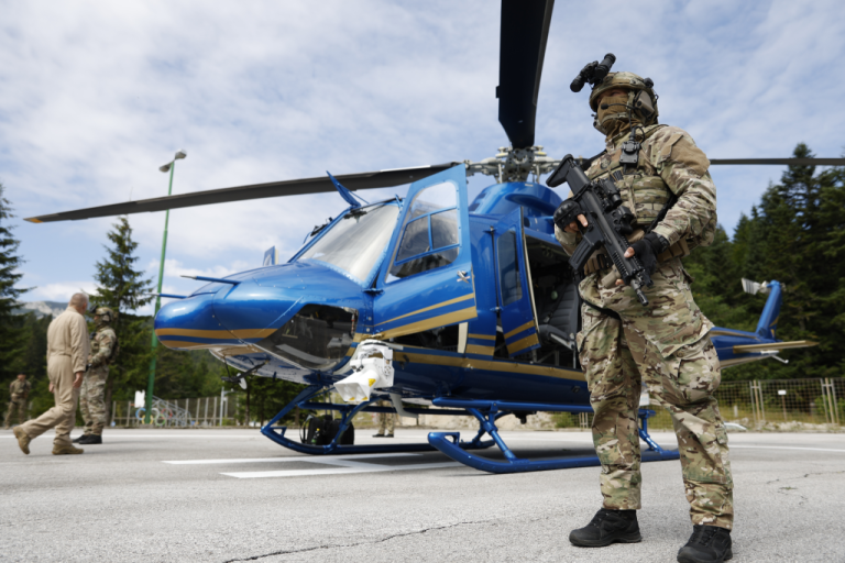MUP Kantona Sarajevo predstavio prvi policijski helikopter vrijedan 30,3 miliona KM