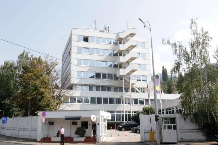Dodik nekad glasao za zakone OHR-a, danas se predstavlja kao njegov najveći protivnik