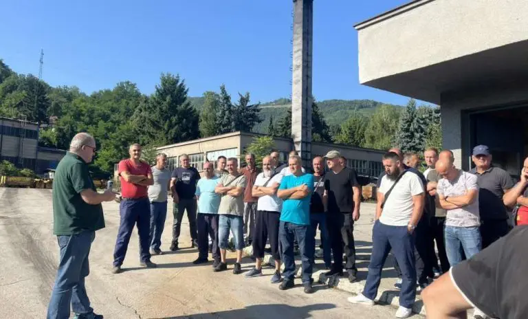 Osamnaest zeničkih rudara još uvijek se nalaze u jami Raspotočje