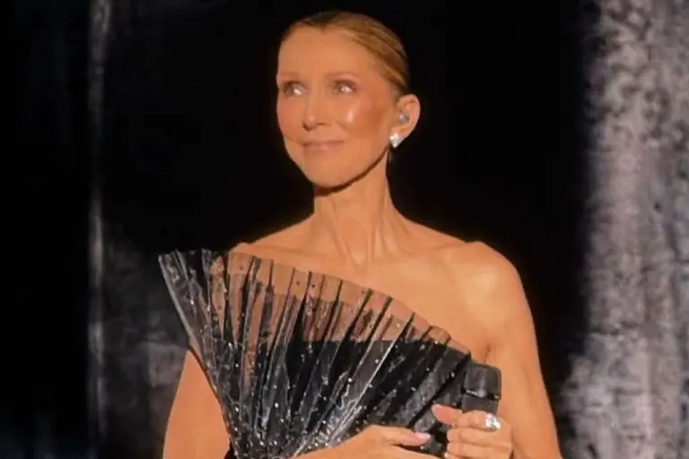 Céline Dion se vratila na koncertnu scenu uz visokotehnološku produkciju
