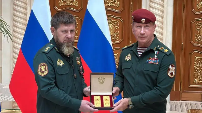 RAMZAN KADIROV UPRAVO POSTAO GENERAL RUSKE ARMIJE! Imenovan po ukazu vrhovnog komandanta Vladimira Putina!