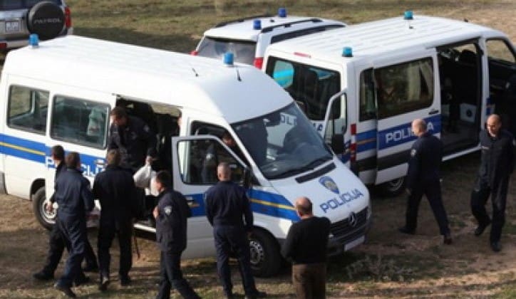 HOROR U HRVATSKOJ! Otac i dvoje djece poginuli u požaru porodične kuće, komšije tvrde da su prije vatre čuli pucnje