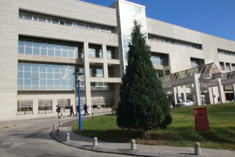 Cure šokantni detalji smrti djevojčice nakon komplikacija s vađenjem zuba