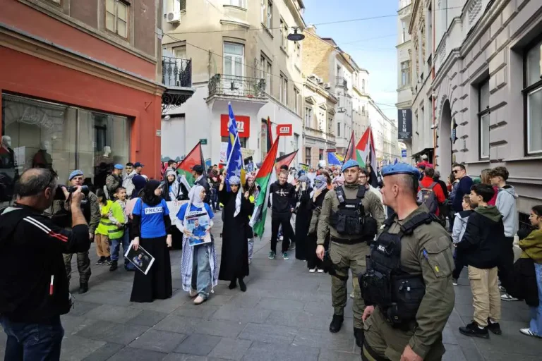 U Sarajevu održana protestna šetnja u znak podrške palestinskom narodu