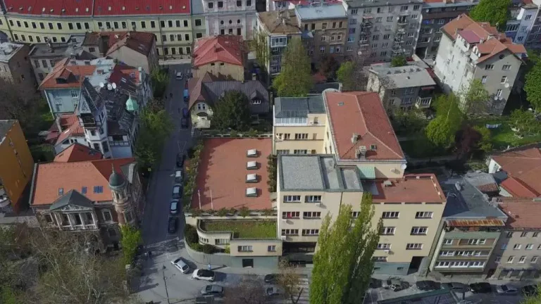 Nakon brutalnog vršnjačkog nasilja u Prvoj bošnjačkoj gimnaziji oglasilo se ministarstvo