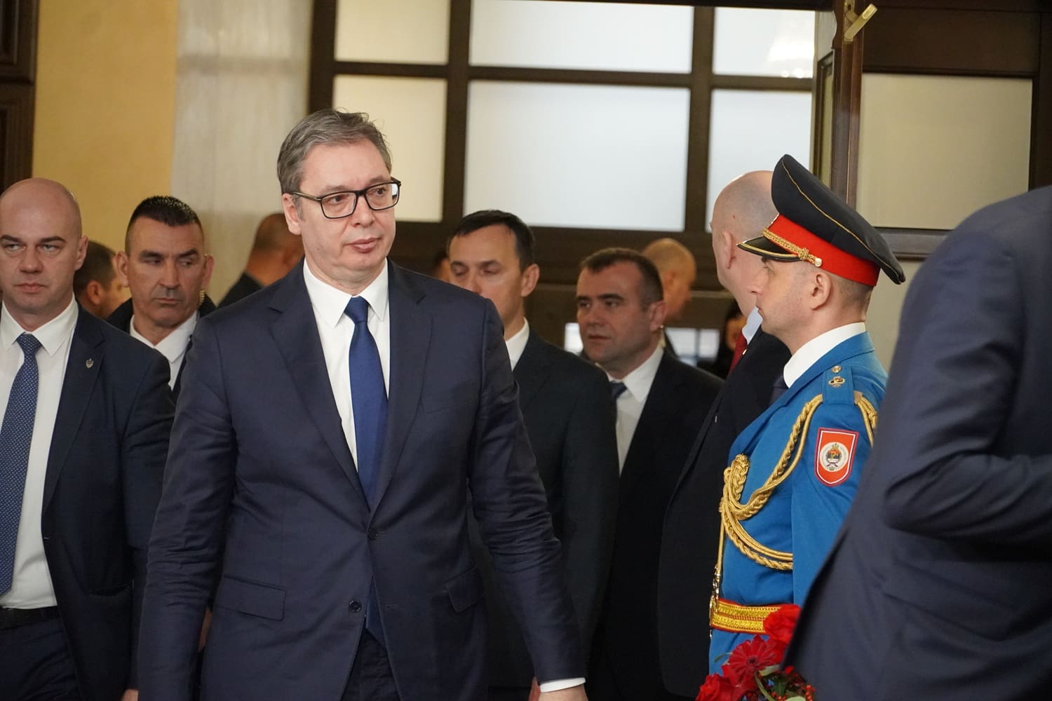 Aleksandar Vučić podnio ostavku Aleksandar Vučić podnio ostavku