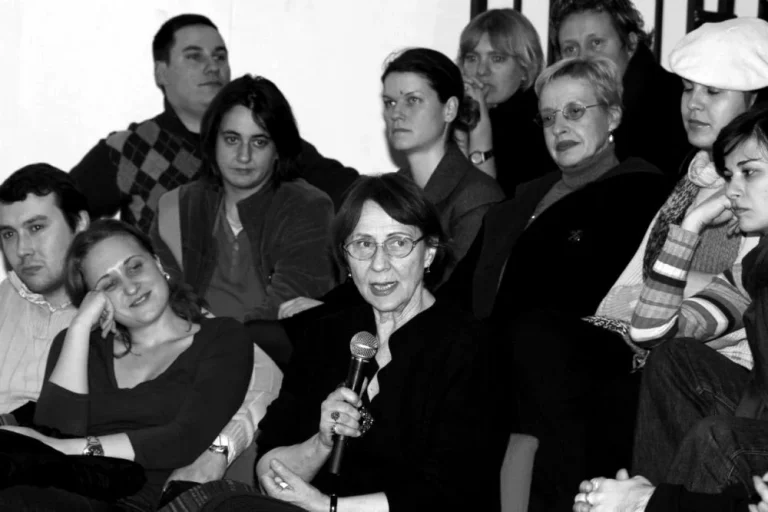 Svetlana Slapšak: Za Mirjanu Miočinović
