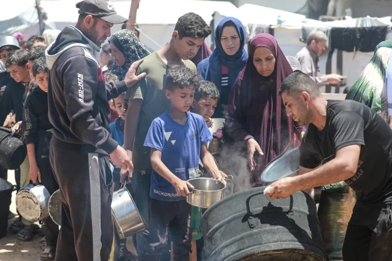 UN podaci: Izraelska vojska za mjesec ubila više od 800 Palestinaca u redovima za humanitarnu pomoć