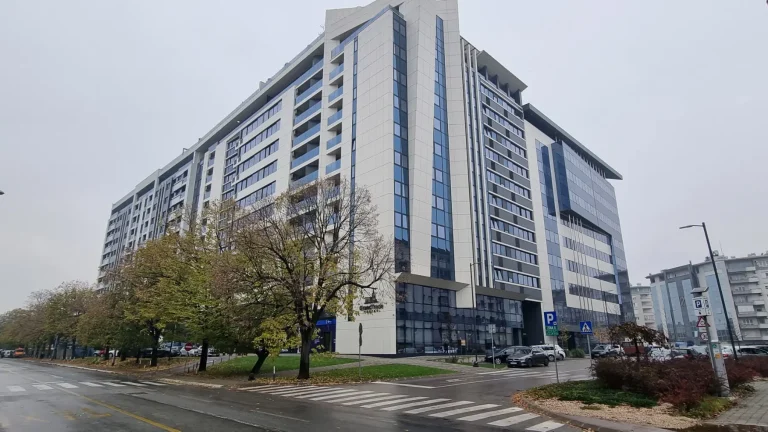 Džaba opozicija, prozivke, komisije – “pos'o nije prop'o”: Kako je kupljena zgrada UIO BiH u Banjaluci