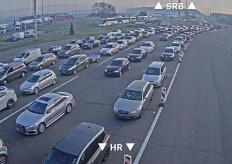 Zbog nesreće kolona duga 8 kilometara: Haos na auto-putu u Hrvatskoj
