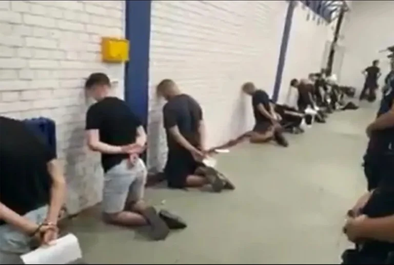 Zašto je policija toliko brutalna?