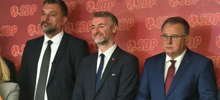 Dodik izlobirao skidanje sankcija, a šta je Trojka uspjela izlobirati?