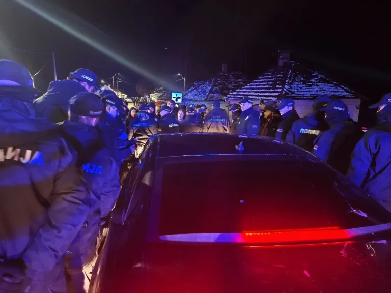 Izbori u Mionici: Haotičan dan, napadi na posmatrače i duboke sumnje u regularnost procesa