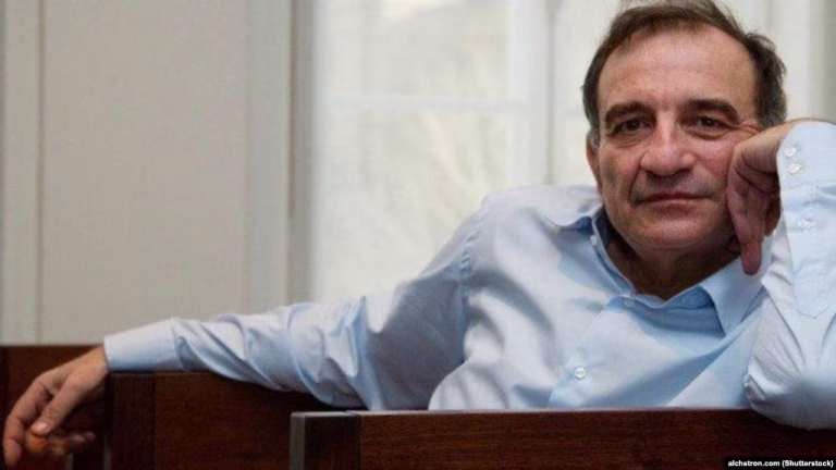 Ko je Ari Ben-Menashe, Dodikov lobista i bivši izraelski špijun