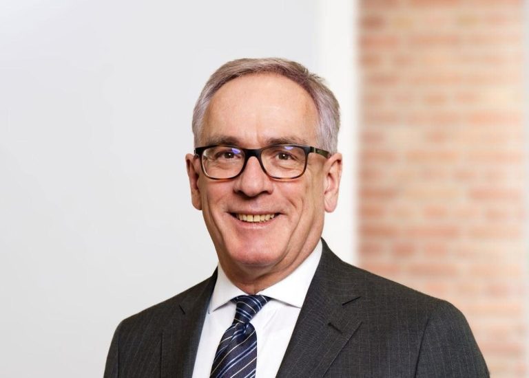 Profesor Fischer za Buku: Razbijen je mit o nepobjedivosti SAD-a, svi ciljevi rata u Iranu su promašeni