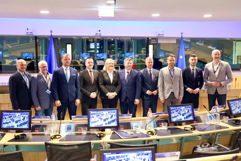 Stanivuković iz Brisela: Interese Republike Srpske branimo diplomatijom, a ne sukobima