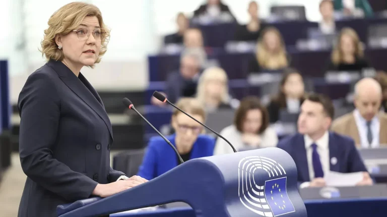 Virkkunen: “Gubitak ljudske kontrole nad vještačkom inteligencijom jedan od najozbiljnijih rizika”