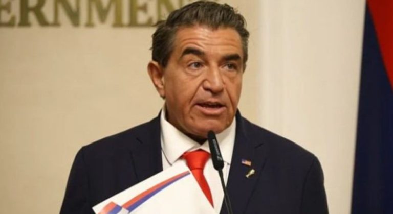 JOŠ JEDAN OTKAZ: Trumpov saveznik smijenjen nakon što je burna svađa mejlovima dospjela u javnost