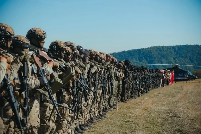 VJEŽBA „KOZARA 2026“ OTVORILA NOVA PITANJA: Izraelski veteran uporedio Republiku Srpsku sa Izraelom, MUP demonstrirao oklopna vozila i helikopterski desant