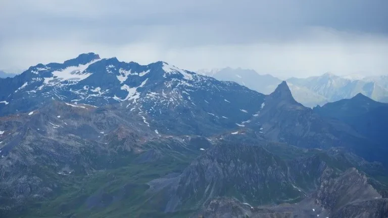 Globalno zagrijavanje ugrožava desetine planinskih skloništa u švicarskim Alpama